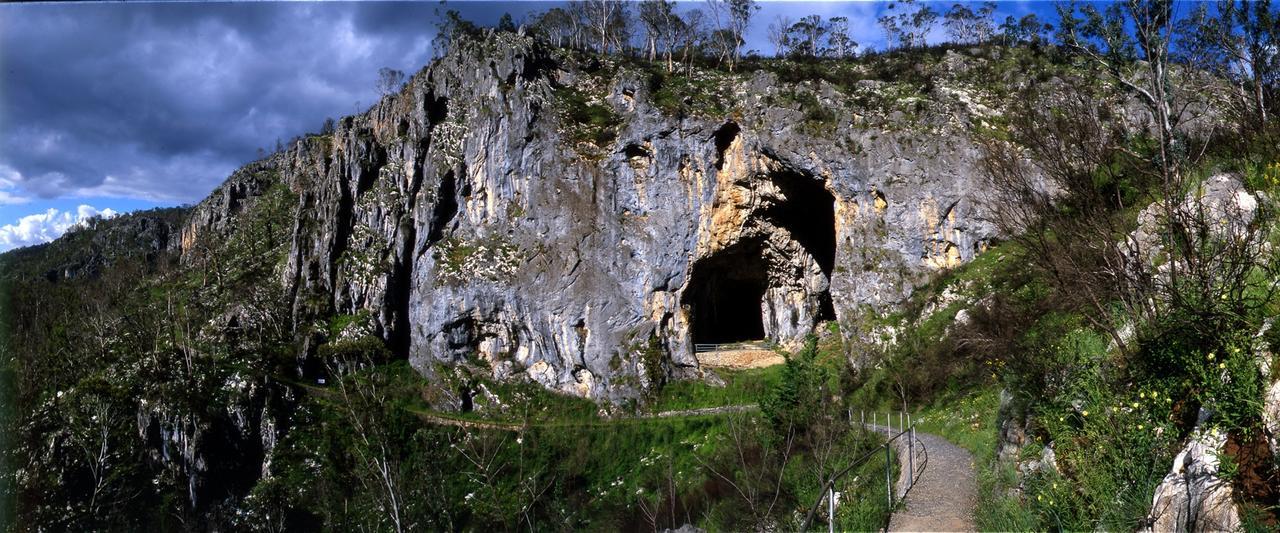 Yarrangobilly Caves House Villa Exterior photo